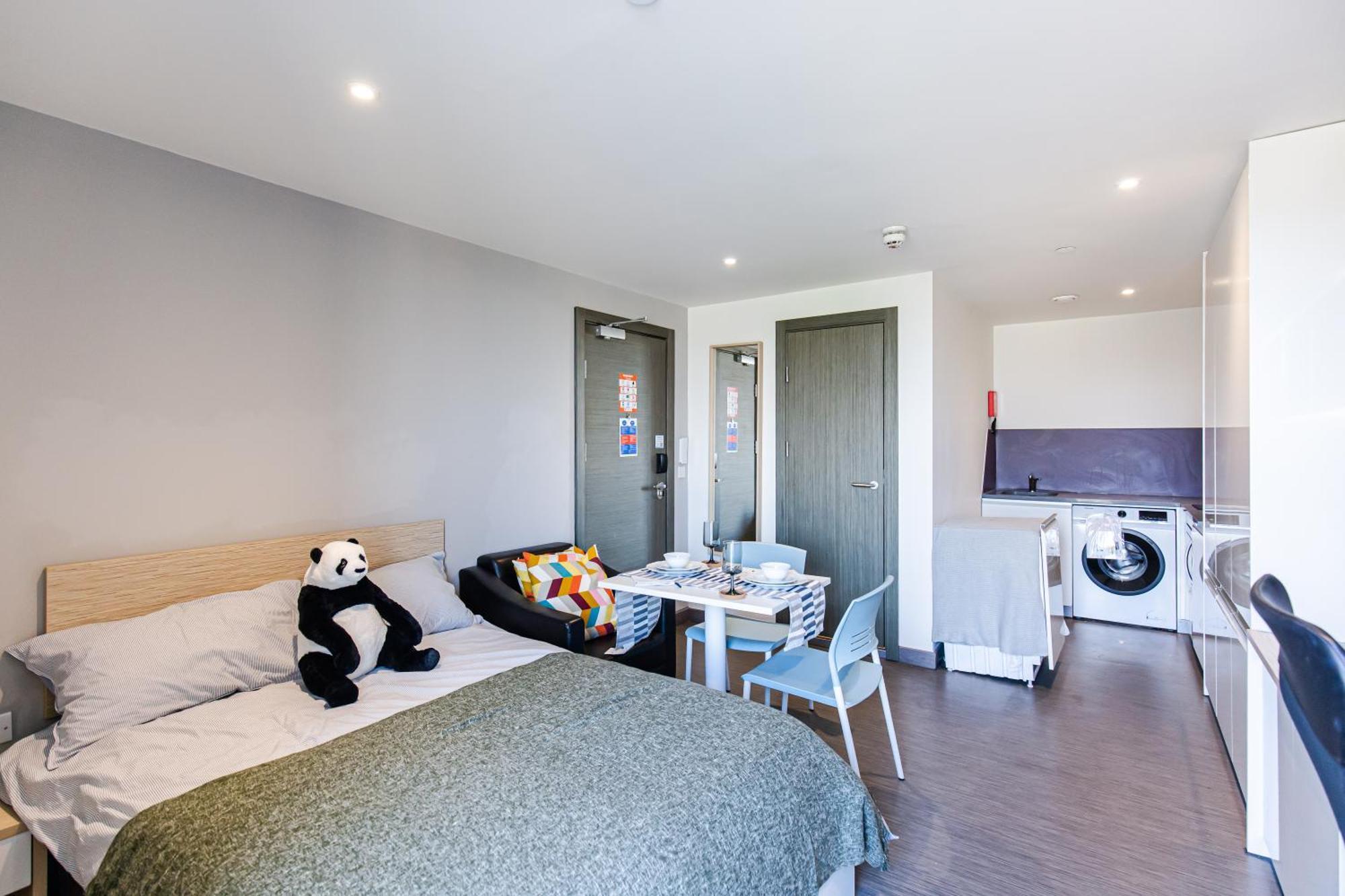 New Era Living - Ensuite Rooms Next To Bramall Lane Σέφιλντ Δωμάτιο φωτογραφία